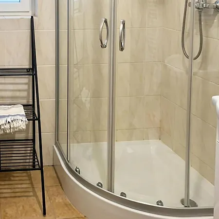 Дом отдыха Stunning Home In Rybical With Wifi