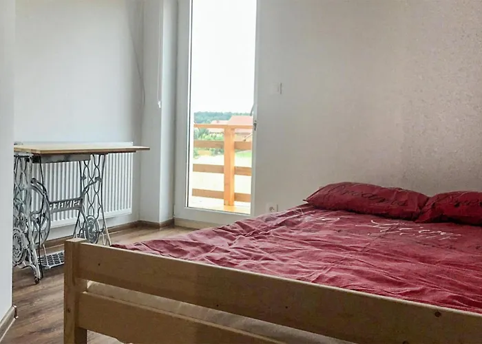 4 Bedroom Lovely In Дом отдыха Rybical